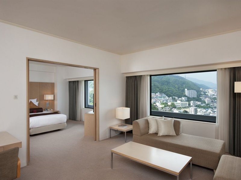 ANA Crowne Plaza KobePhoto 1