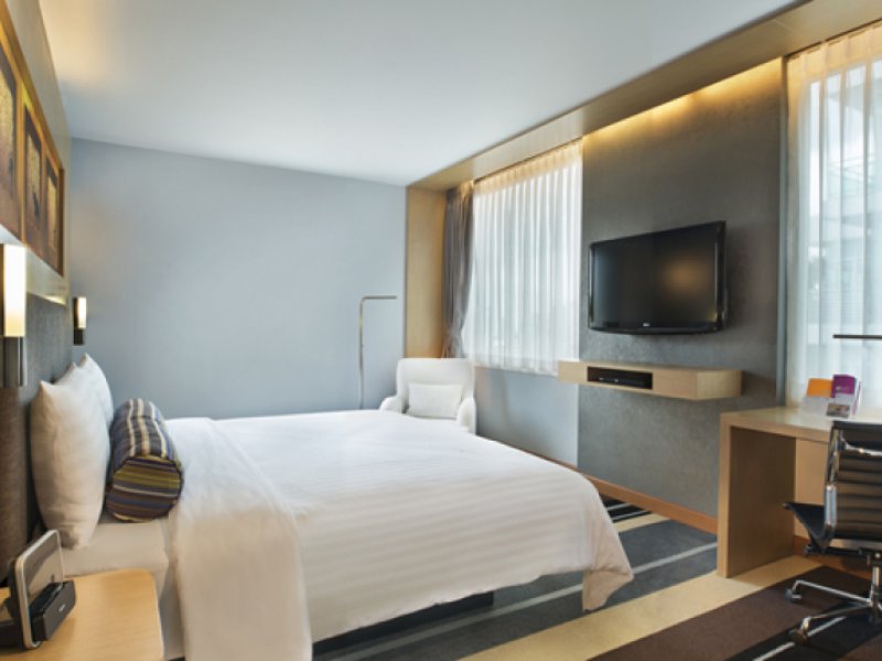 Aloft Bangkok Sukhumvit 11Photo 1