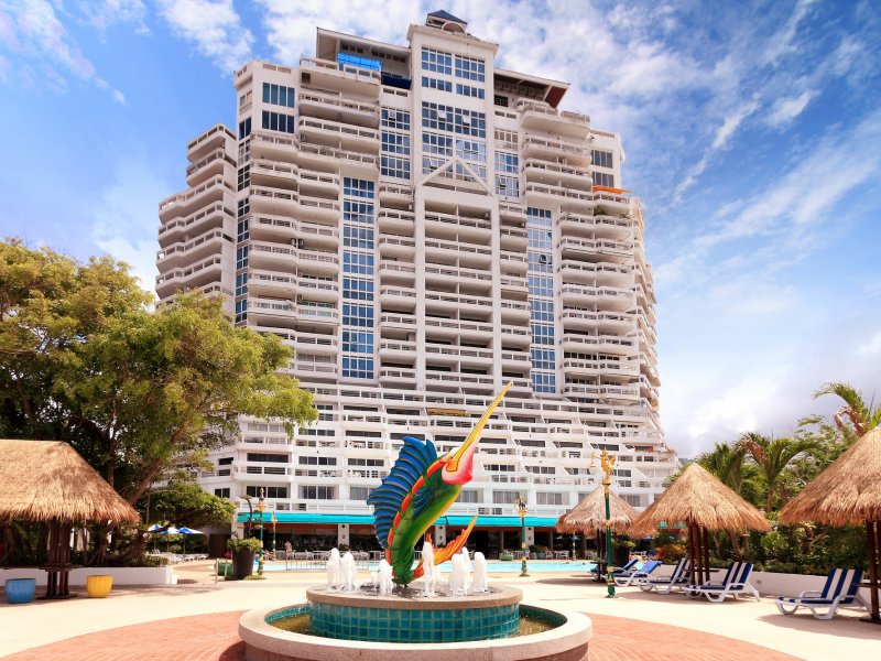 Andaman Beach Suites HotelPhoto 0