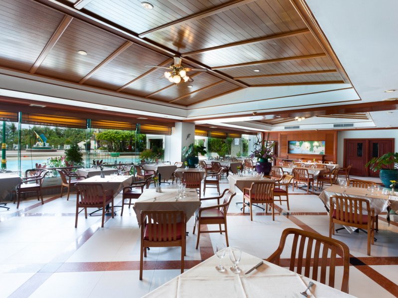 Andaman Beach Suites HotelPhoto 5