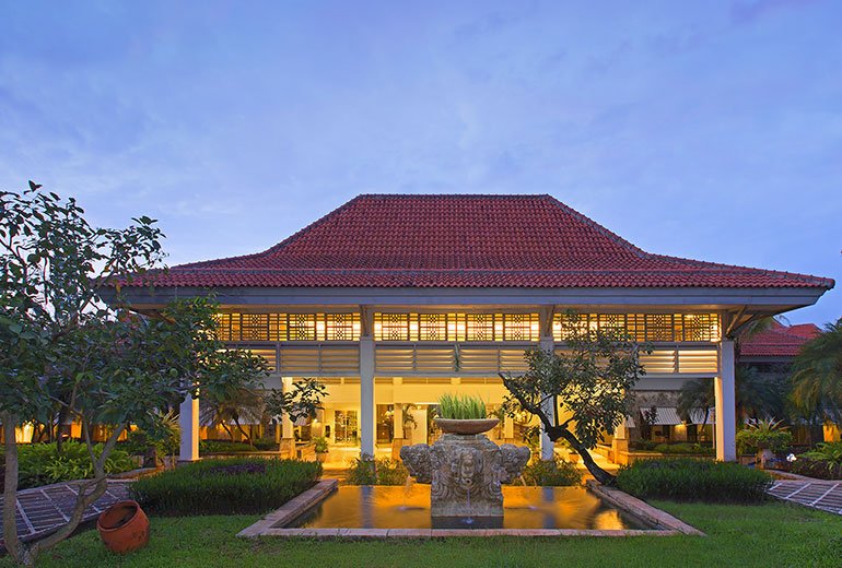Bandara International Hotel