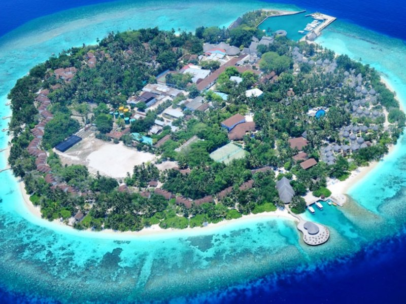 Bandos Island Resort & SpaPhoto 0