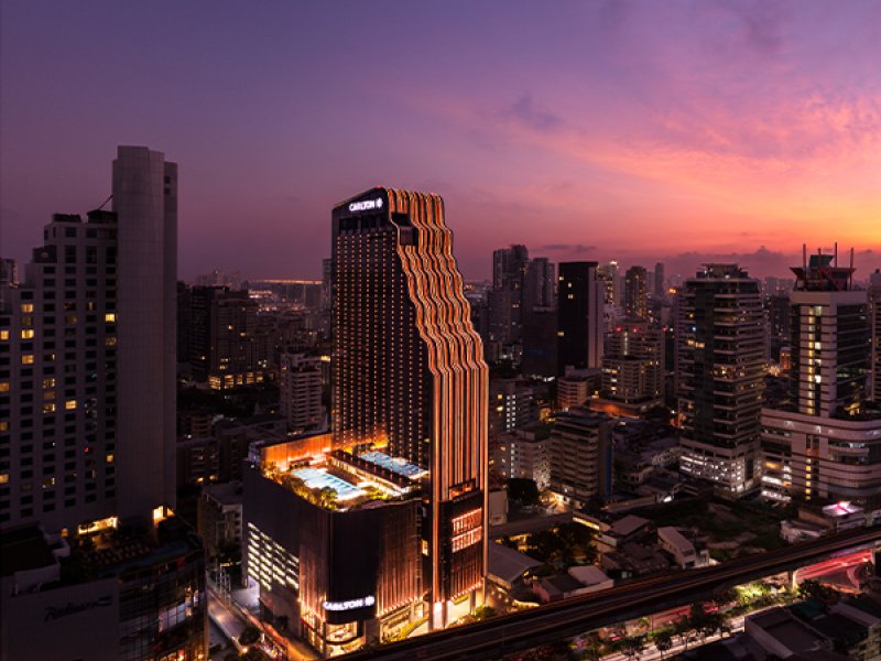 Carlton Hotel BangkokPhoto 1