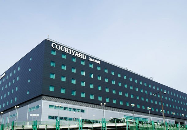 Courtyard Warsaw Airport
