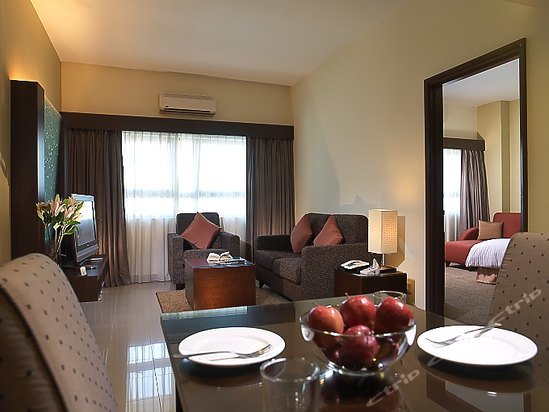 Crown Regency Service Apartment