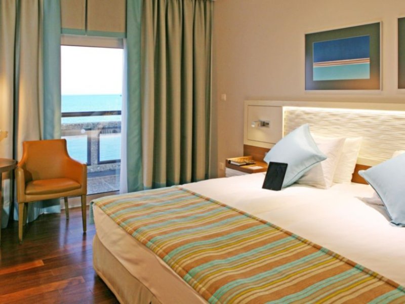 Crowne Plaza LimassolPhoto 4