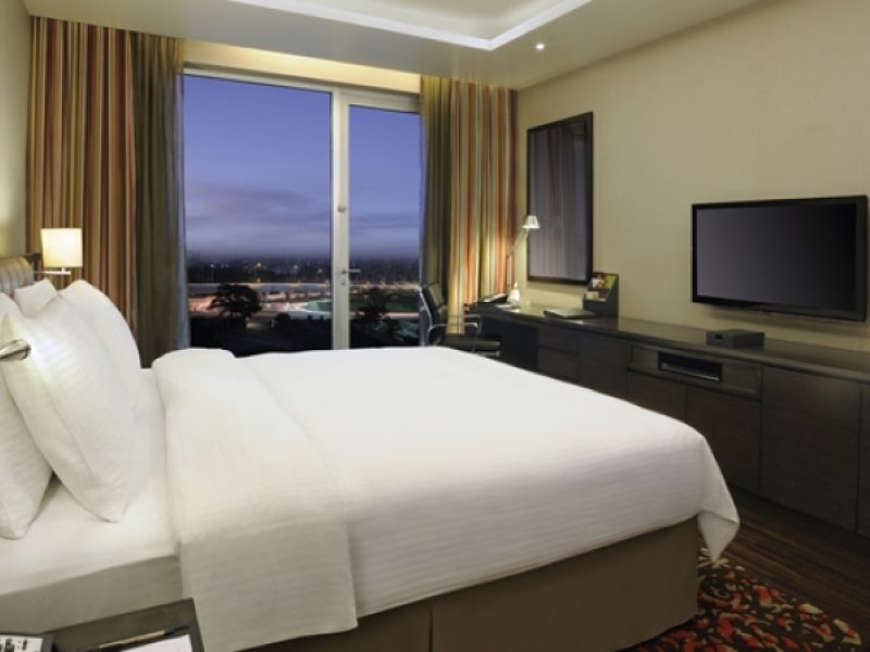 DoubleTree Suites by Hilton Hotel, BangalorePhoto 1