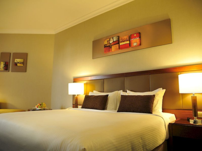 Equatorial PenangPhoto 4