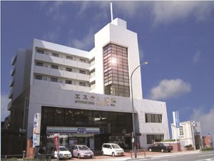 Escale Yokohama