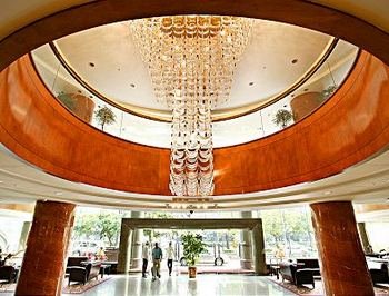 Evergreen Laurel Hotel