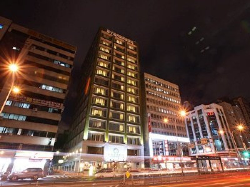 Evergreen Laurel Hotel (Taipei)Photo 0
