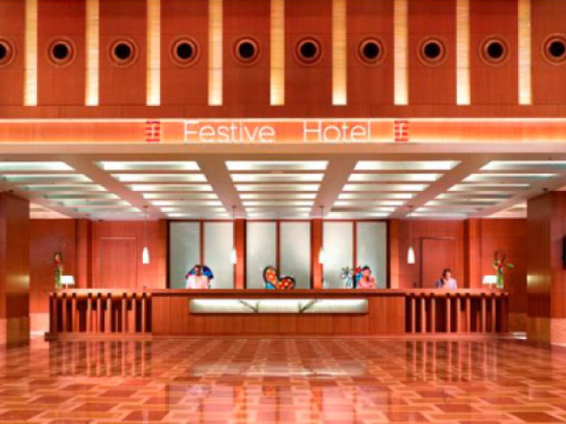 Festive HotelPhoto 3
