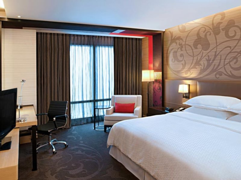 Four Points by Sheraton Bangkok, Sukhumvit 15Photo 2