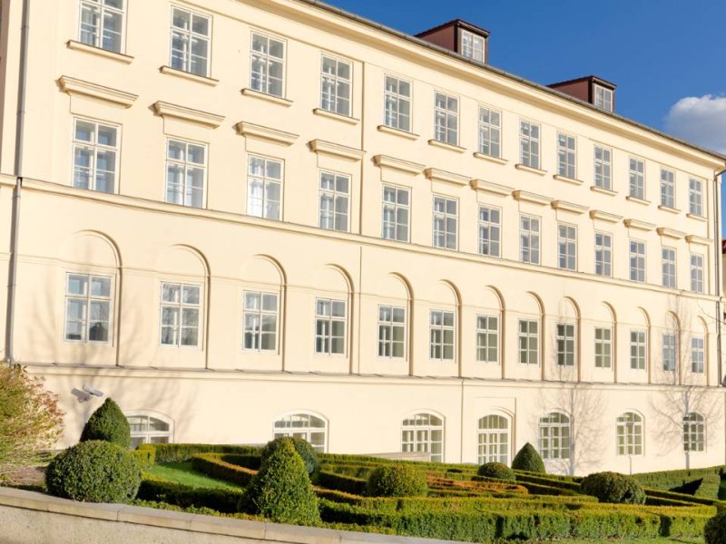 Four Seasons Hotel - PraguePhoto 0