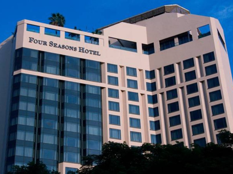 Four Seasons Hotel SingaporePhoto 2
