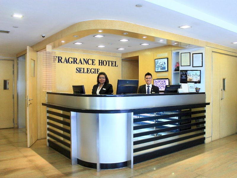 Fragrance Hotel - SelegiePhoto 1
