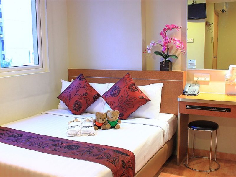Fragrance Hotel - SelegiePhoto 5