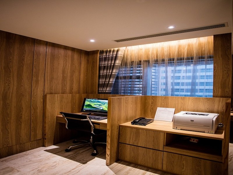 Fullon Hotel Taoyuan Airport Access MRT A8Photo 5