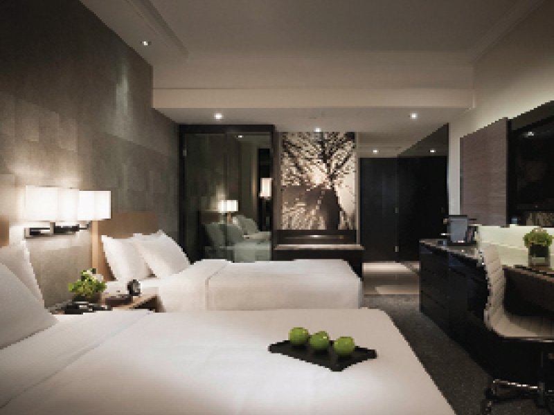Gateway HotelPhoto 2