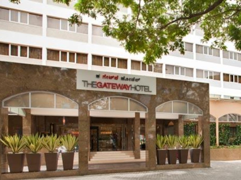 Gateway Hotel on Residency RoadPhoto 1