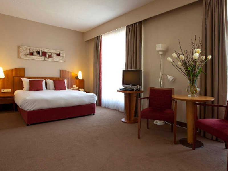Golden Tulip Carlton Antwerpen HotelPhoto 3