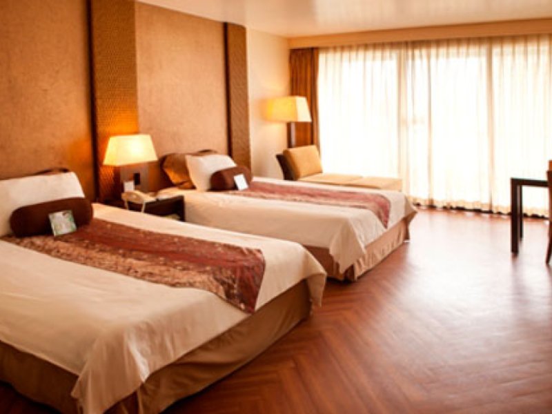 Guam Reef HotelPhoto 3