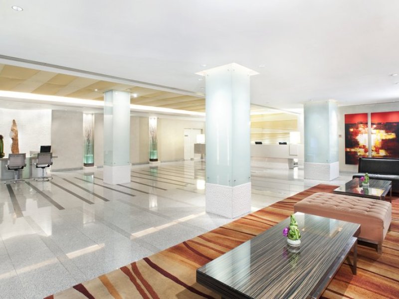 Holiday Inn BangkokPhoto 1