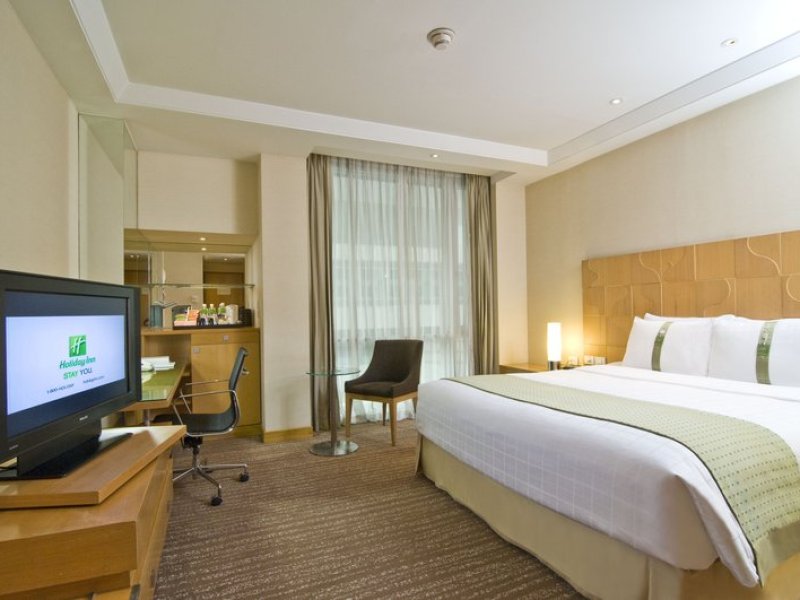 Holiday Inn BangkokPhoto 3