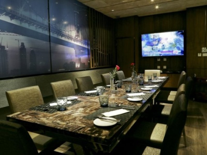 Holiday Inn Harbin City CentrePhoto 0