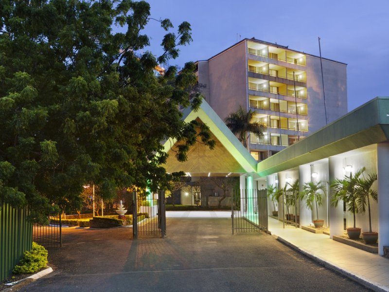 Holiday Inn Port MoresbyPhoto 2