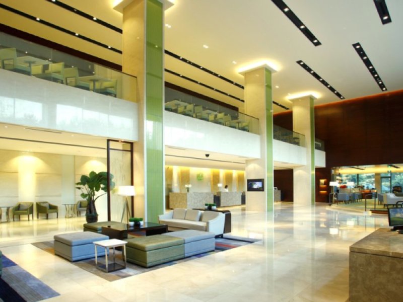 Holiday Inn Riverside WuhanPhoto 2