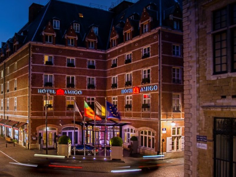 Hotel AmigoPhoto 2