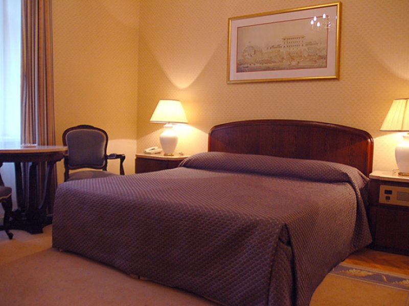 Hotel GrandPhoto 1