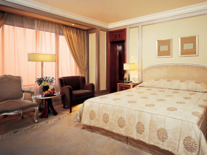 Hotel KunlunPhoto 1