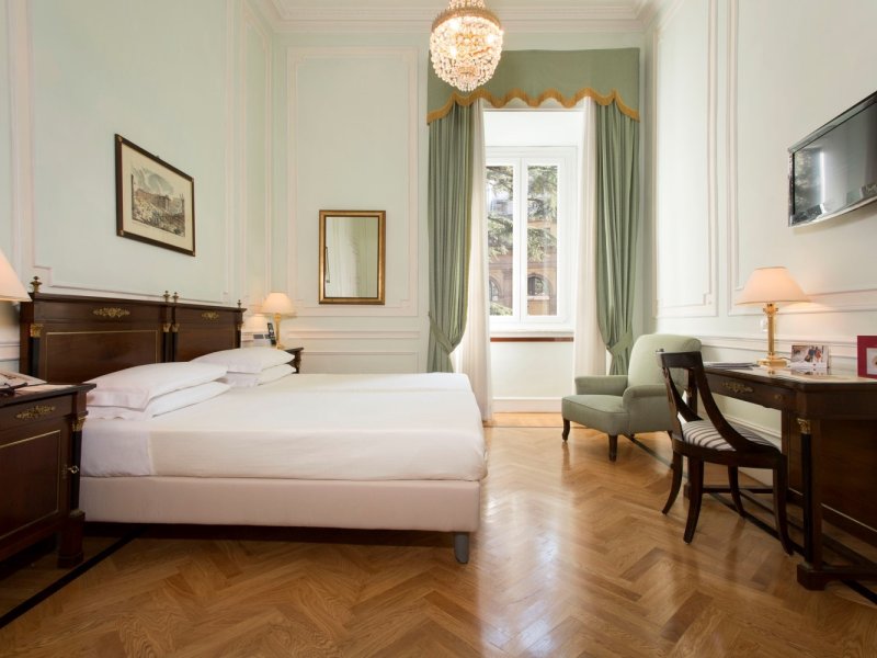 Hotel QuirinalePhoto 1