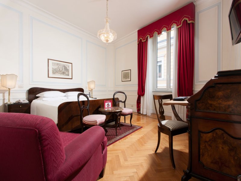 Hotel QuirinalePhoto 2