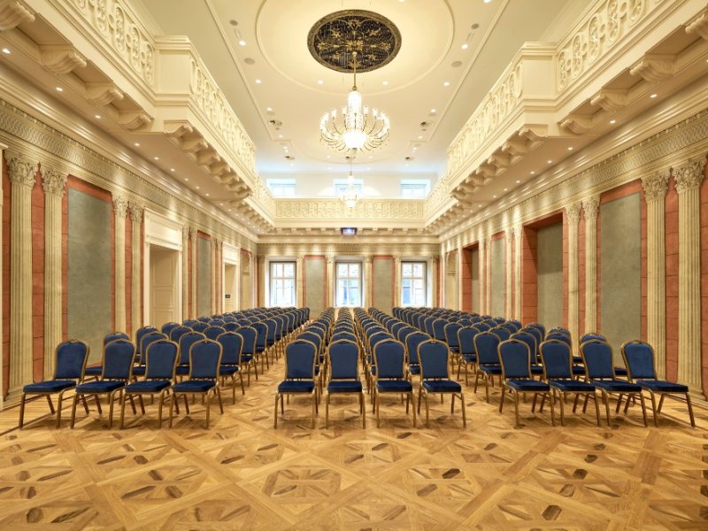 Hotel Saski Kraków Curio Collection by HiltonPhoto 1