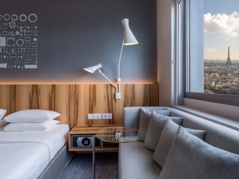 Hyatt Regency Paris EtoilePhoto 1