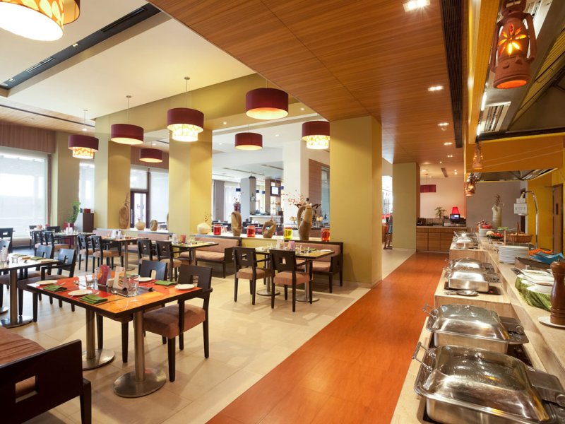 Ibis Hotel GuragonPhoto 5