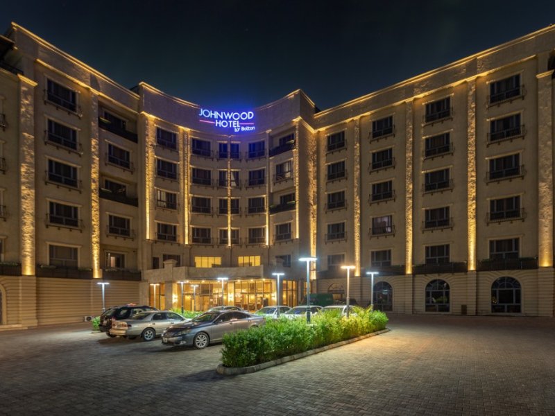 Johnwood Hotel by BoltonPhoto 4