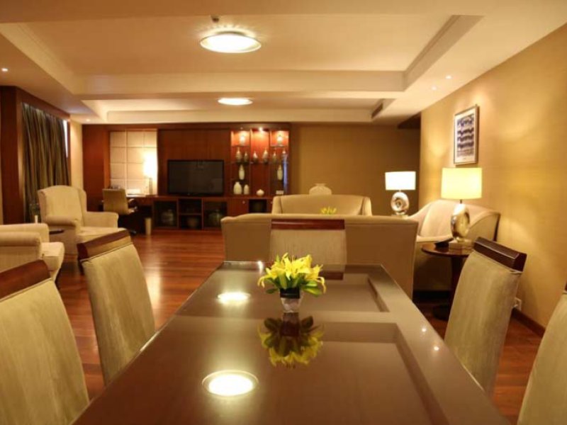 Kohinoor Asiana HotelPhoto 1