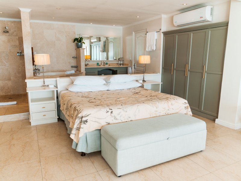 Last Word Long BeachPhoto 6