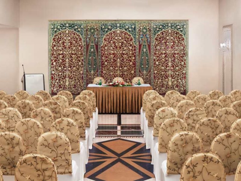Le Meridien BangalorePhoto 0