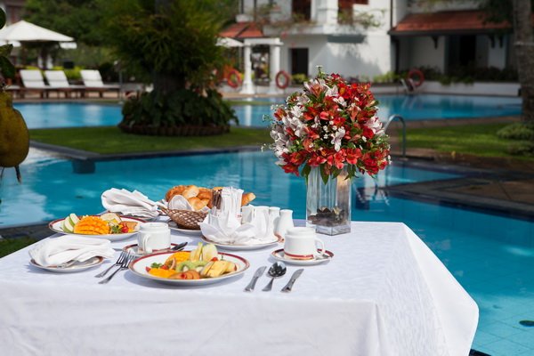 Mahaweli Reach Hotel