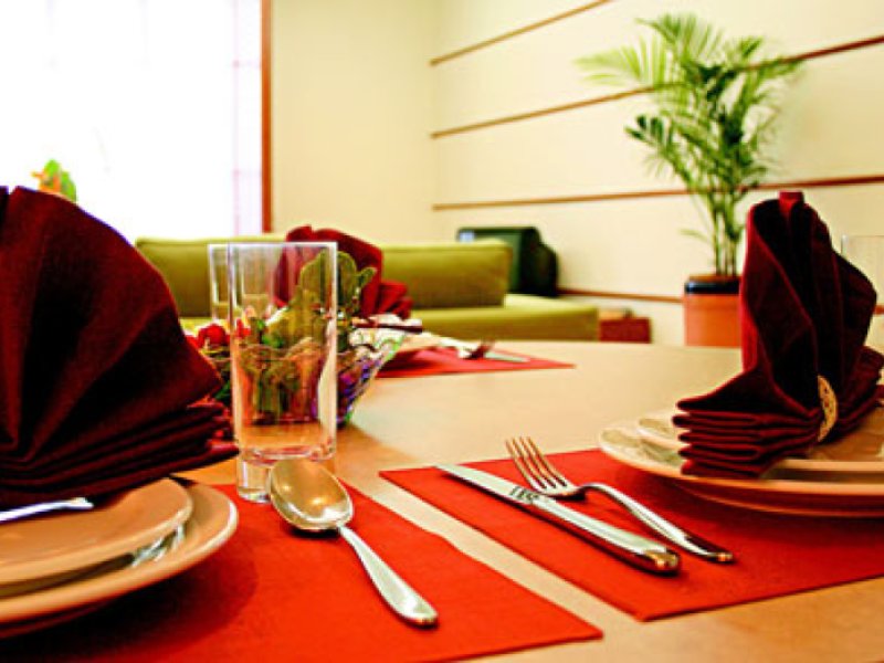 Maple Suite ApartmentsPhoto 1