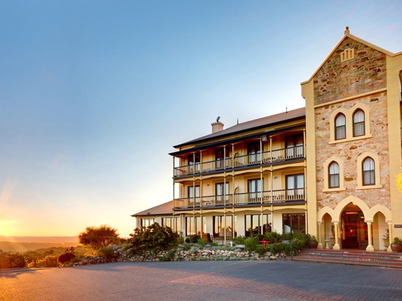Mercure Grand Hotel Mount Lofty HousePhoto 2