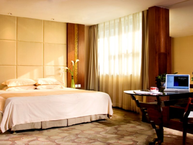 Mirage Hotel Urumqi ChinaPhoto 1