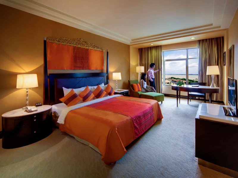 NagaWorld HotelPhoto 1