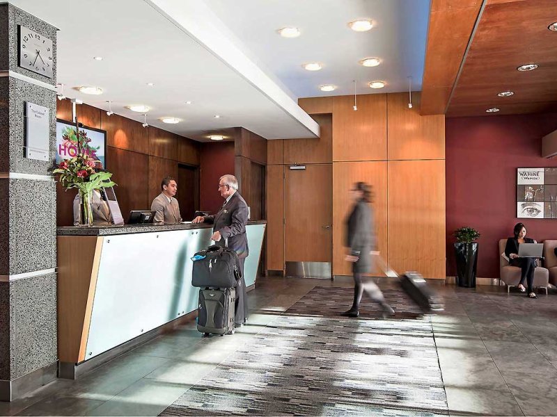 Novotel Capital WellingtonPhoto 1