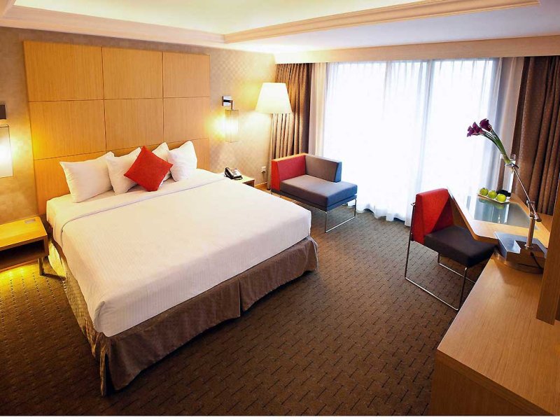 Novotel Clarke QuayPhoto 1